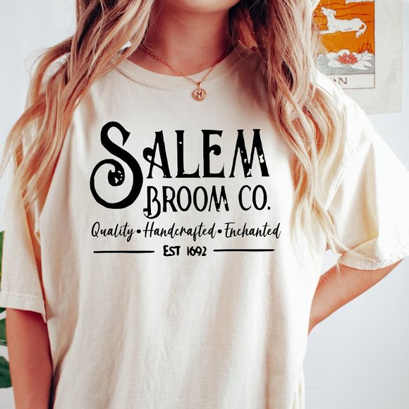 NEW Salem Broom Co Witch 1692 Halloween Comfort Colors Graphic Fall Tee Shirt - Picture 1 of 4